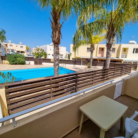 Christina's Mezoneta House With A Swimming Pool *